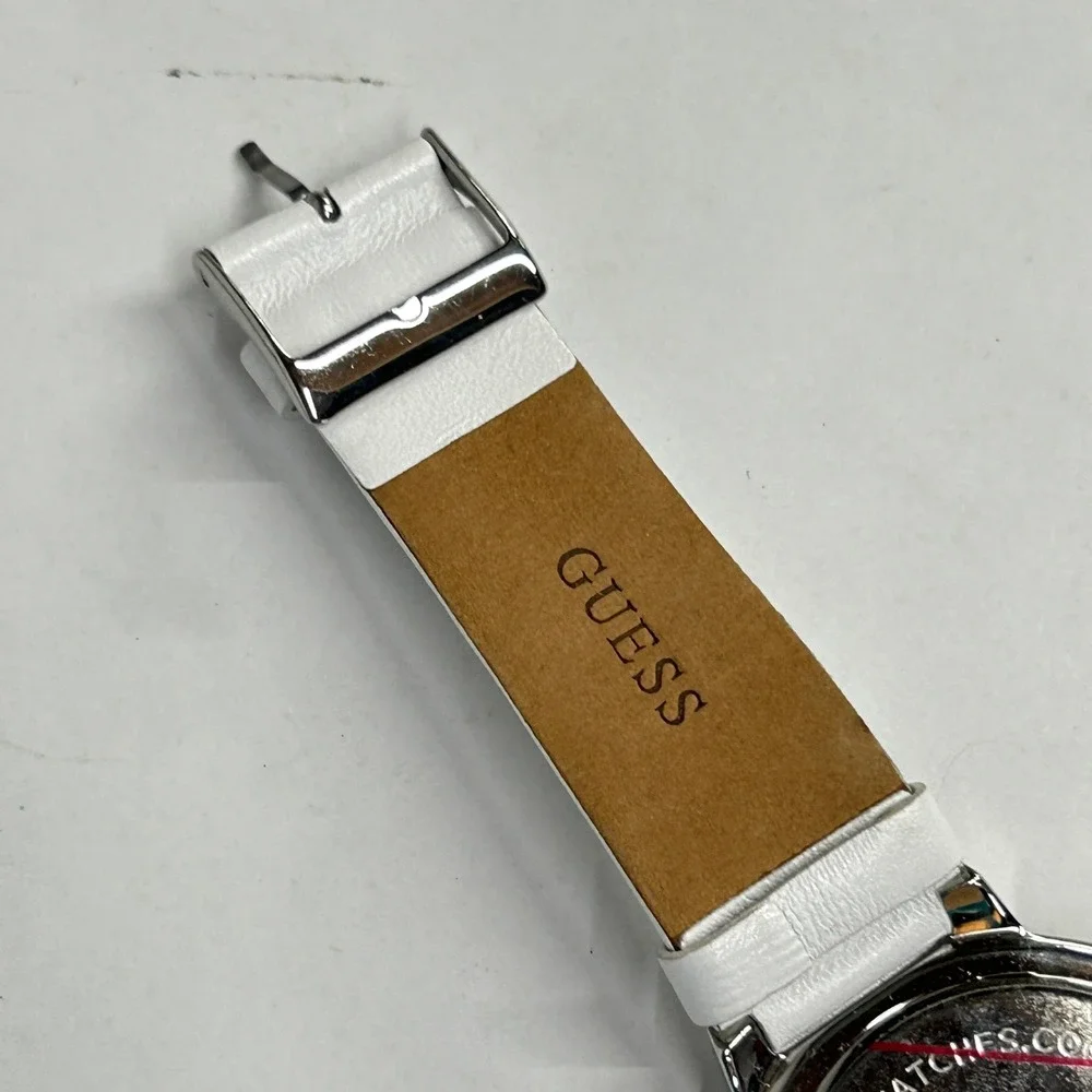 GUESS Paisley Dial Crystal Bezel Watch One Size White Leather Strap Boho Y2K